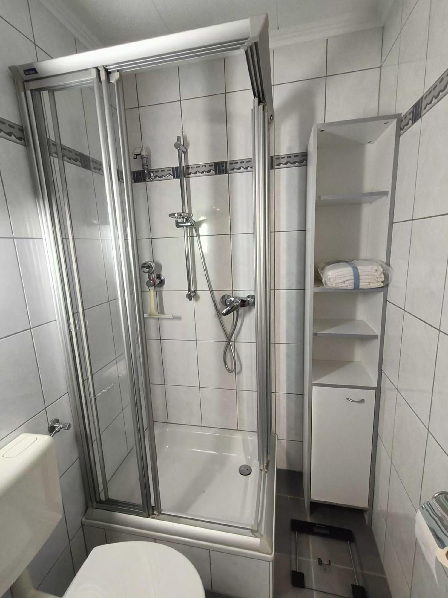 2 Mit Balkon Bei Duesseldorf